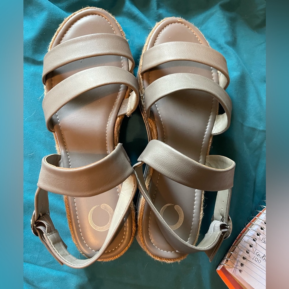 Grey wedge sandal size 10